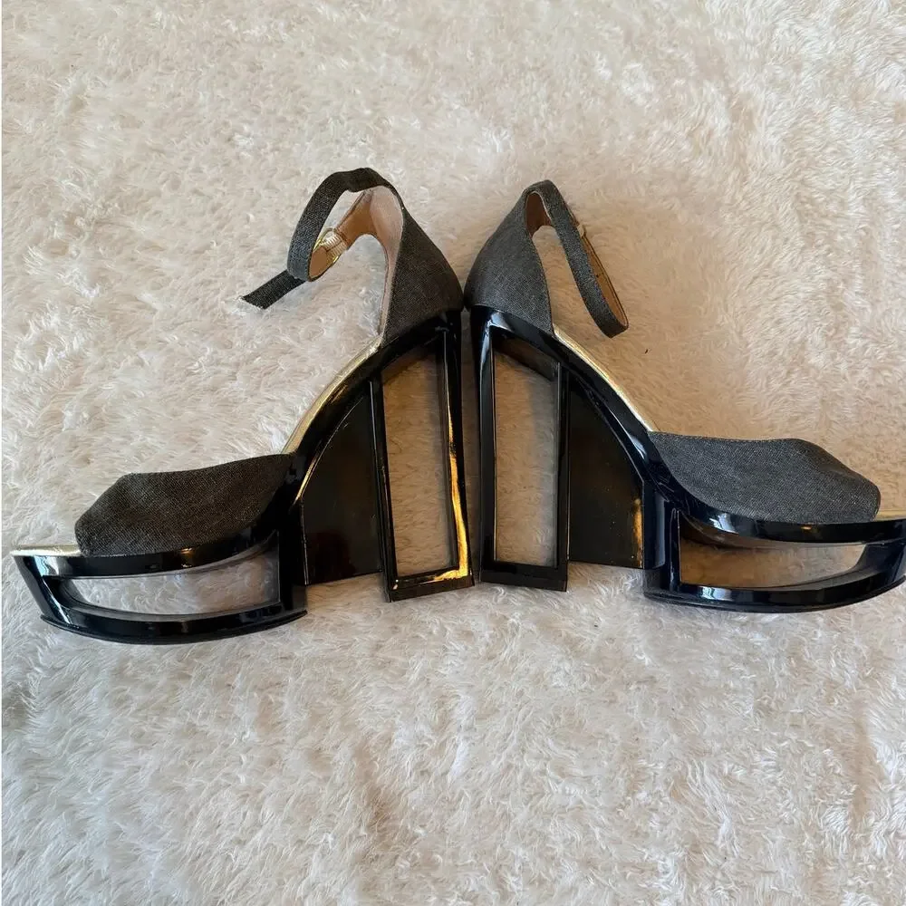 C Label Dolce 4 Gray Shimmer Platform Heels Open Toe Size 8.5